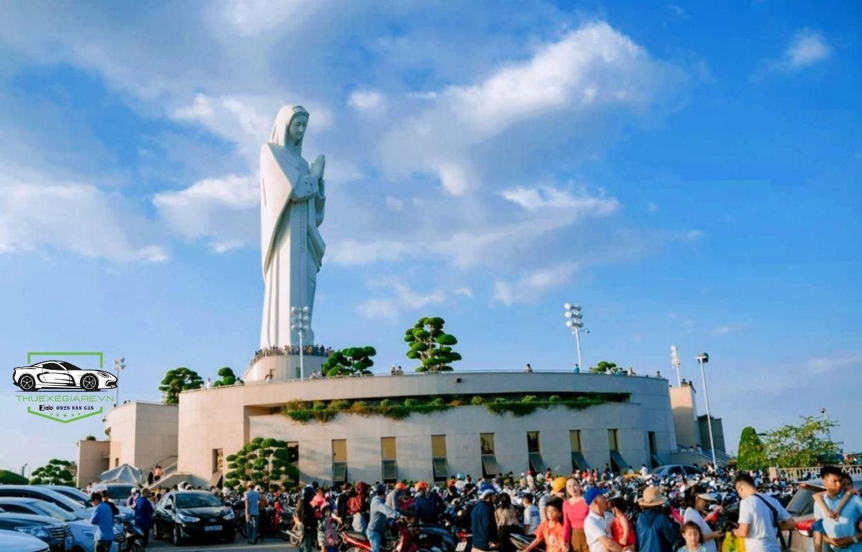 Dịch vụ thuê xe đi Núi Cúi Đồng Nai, Thuê xe hành hương Đức Mẹ Núi Cúi giá rẻ, Thuê xe đi Đức Mẹ Núi Cúi từ TPHCM, Thuê xe Công Giáo đi Đức Mẹ Núi Cúi,